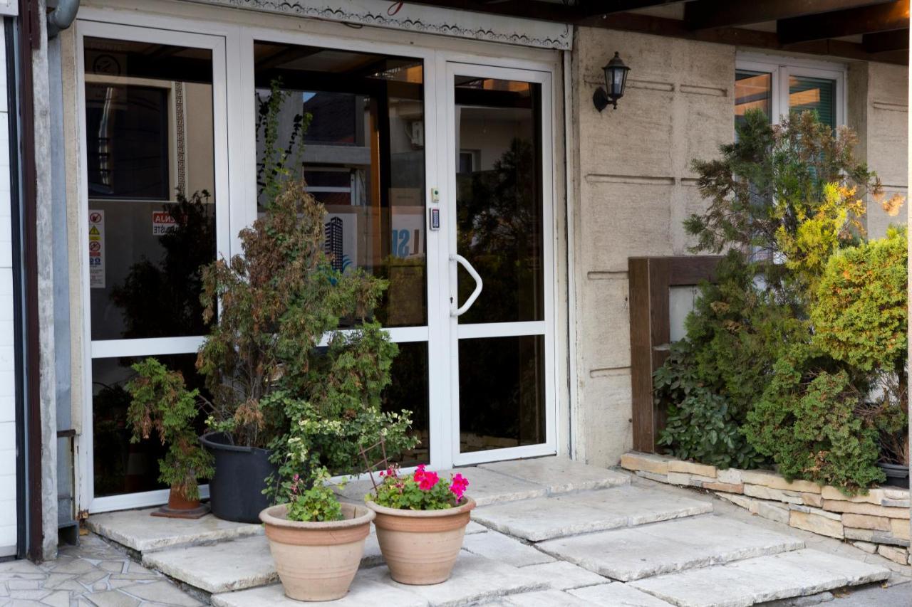 Vila Senjak Belgrad Exterior foto